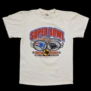 Vintage Super Bowl XXXVIII T-Shirt STAINED Y2K Patriots Panthers Houston Medium